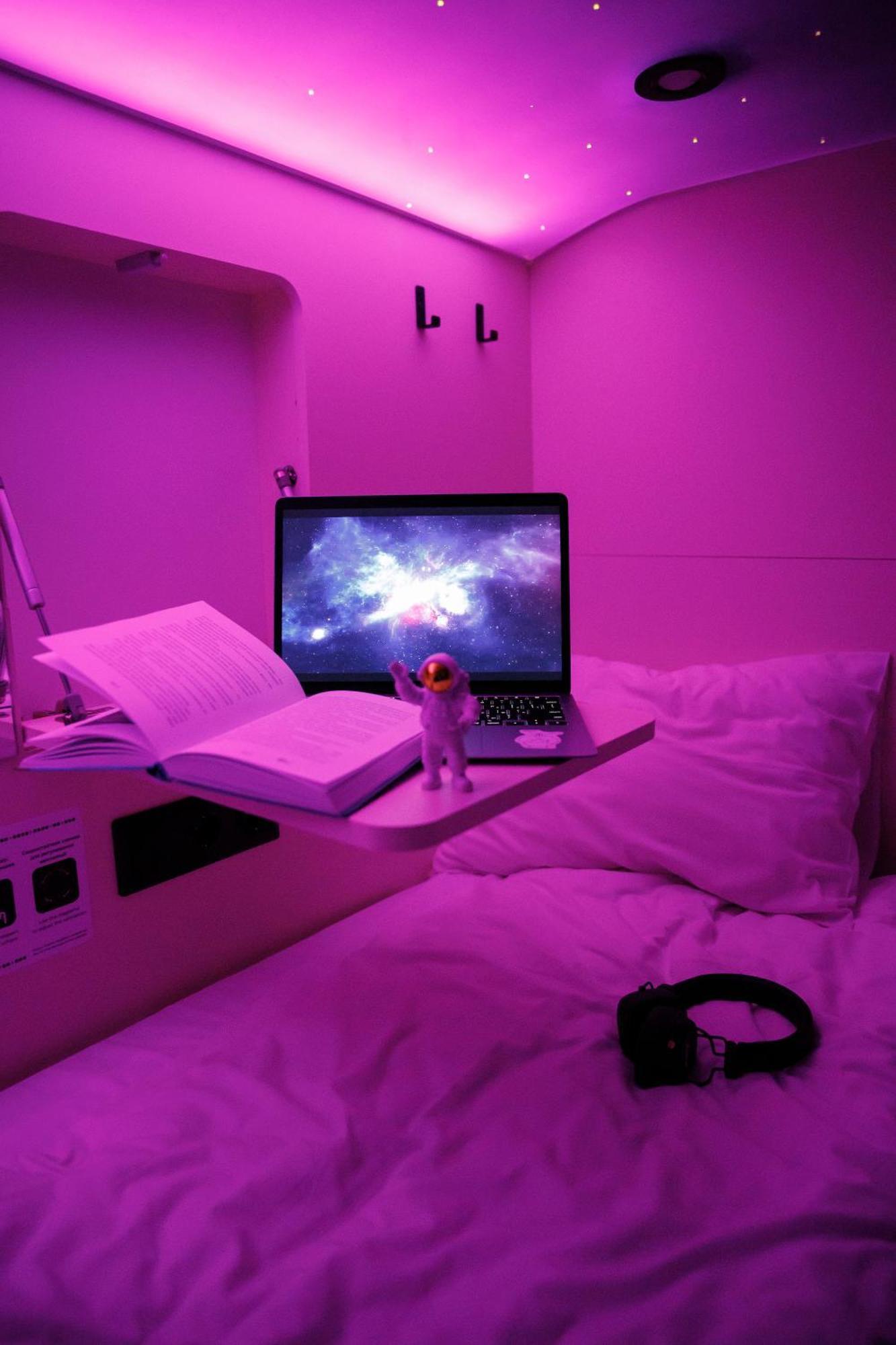Capsule Hotel Constellation 91 إلفيف المظهر الخارجي الصورة